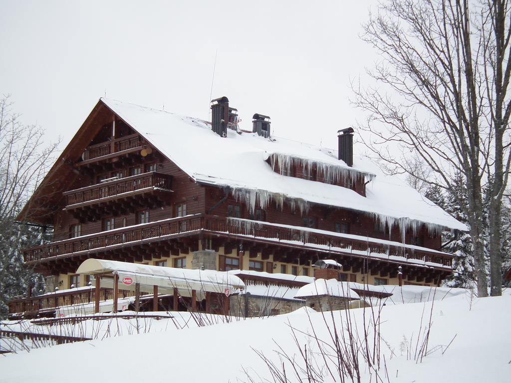 Hotel Alpska Vyhlidka Kvilda Buitenkant foto